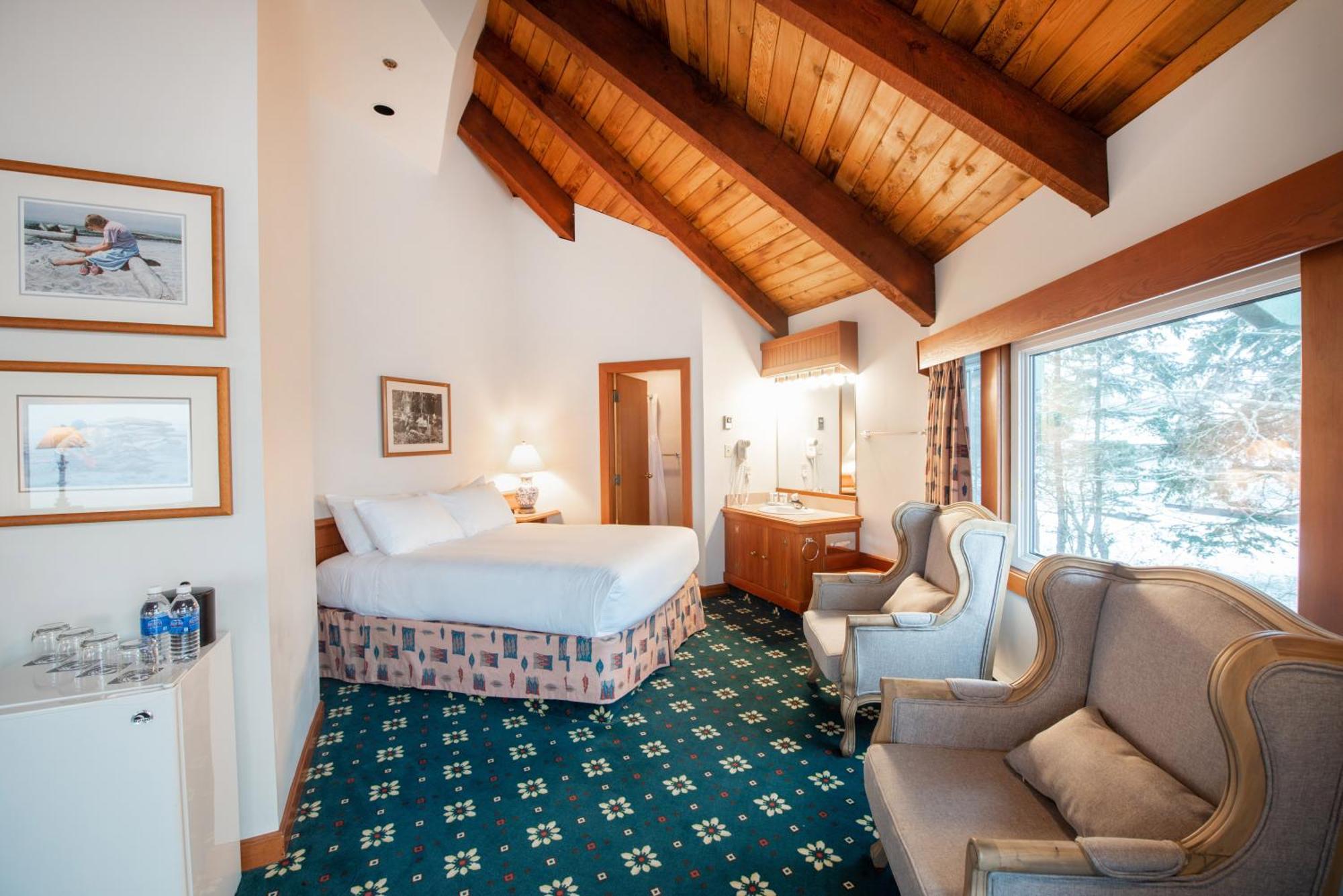 Painter'S Lodge, Trademark Collection By Wyndham Campbell River Room photo