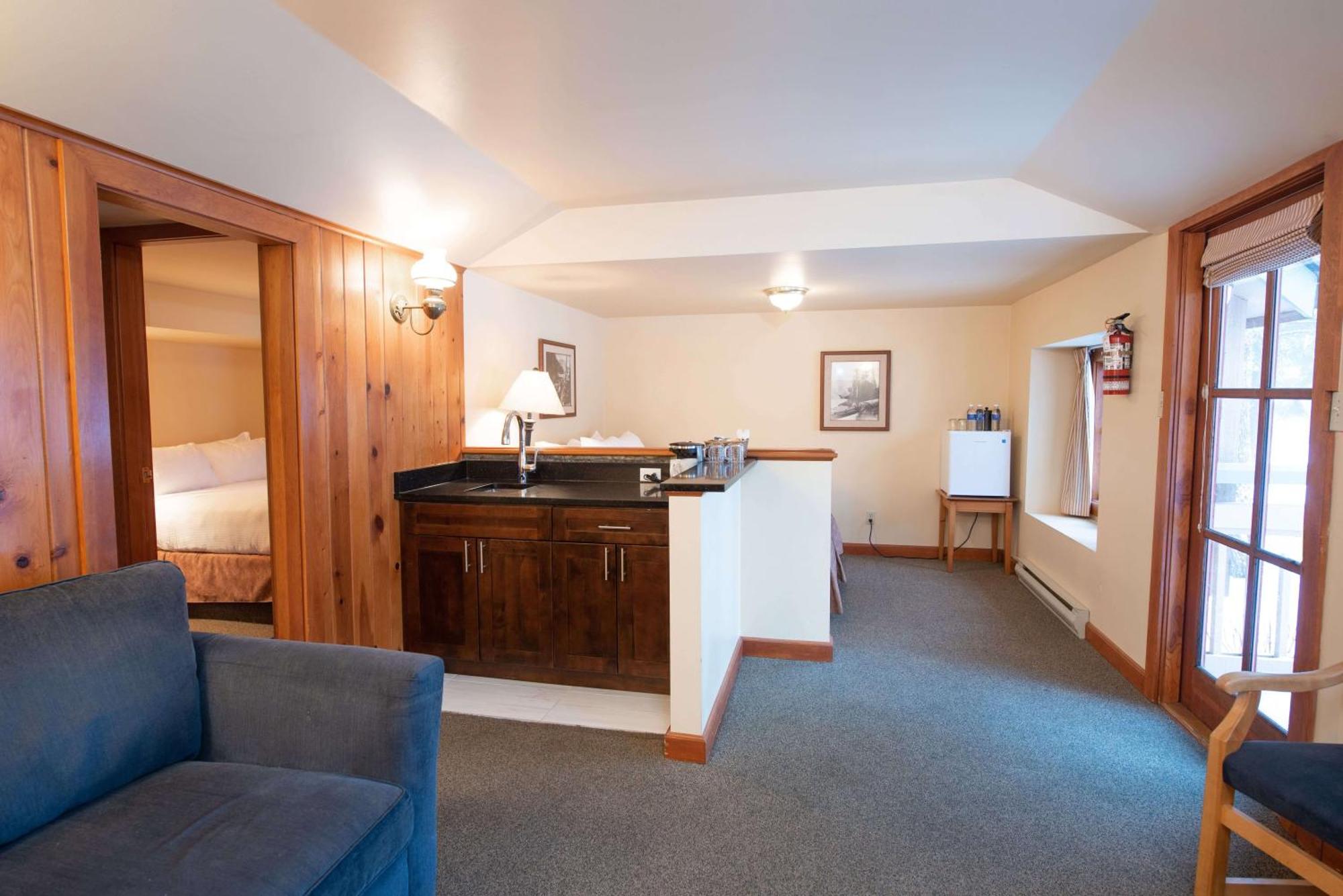Painter'S Lodge, Trademark Collection By Wyndham Campbell River Room photo